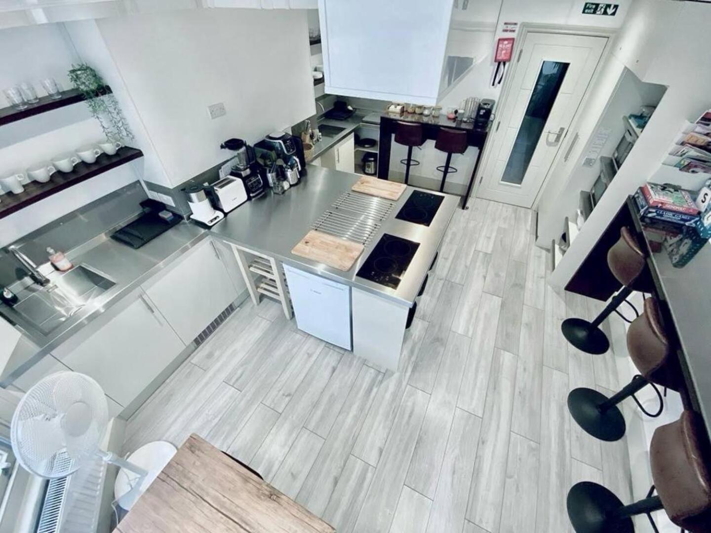 Apt 12 Luxury Living Chic Studio Steps From Beach Hove Extérieur photo